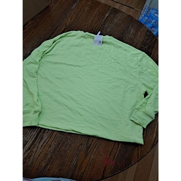 New 2X Fabletics Sprout Athletic Club Lightweight Go To Cropped Crewneck Shirt - Picture 9 of 9